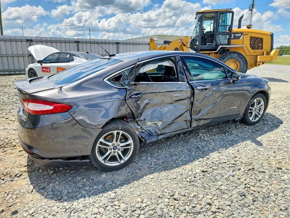 2015 FORD FUSION TITANIUM HEV  