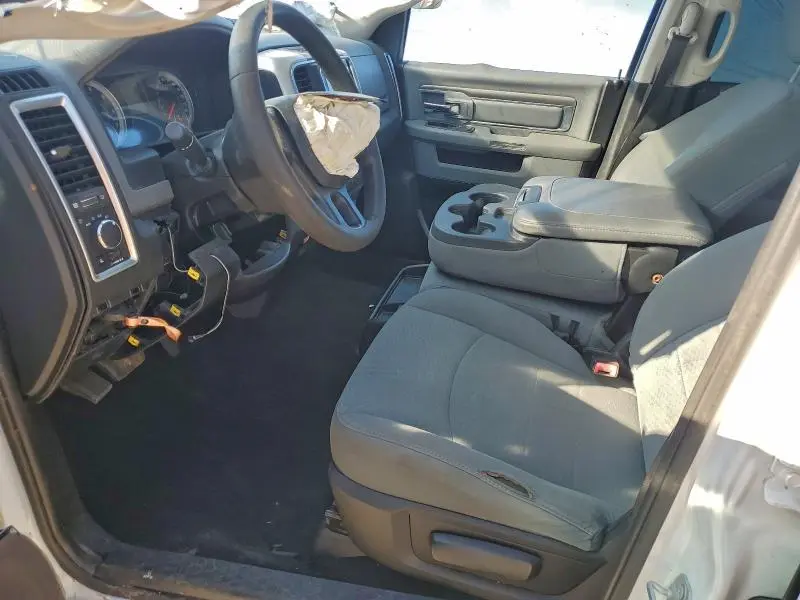 2020 RAM 1500 CLASSIC SLT  