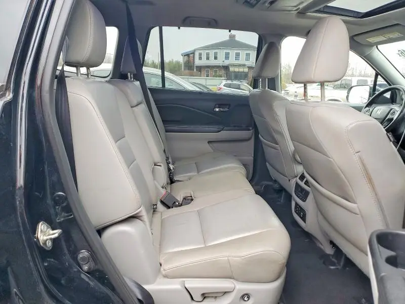 2017 HONDA PILOT TOURING  