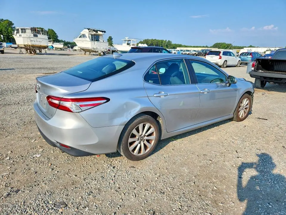 2020 TOYOTA CAMRY LE  
