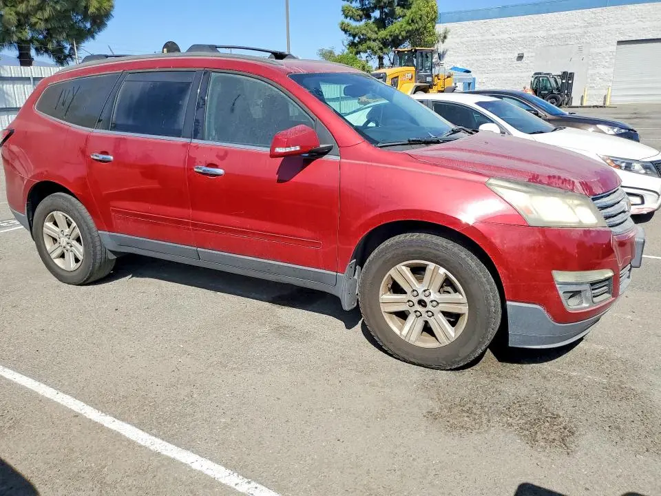 2014 CHEVROLET TRAVERSE LT  