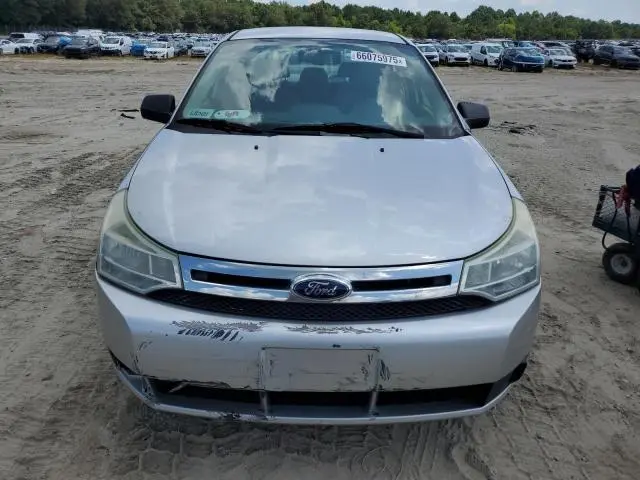 2010 FORD FOCUS SE  