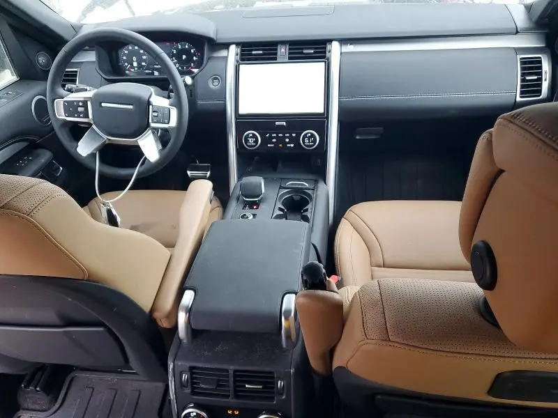 2026 LAND ROVER DISCOVERY DYNAMIC SE  