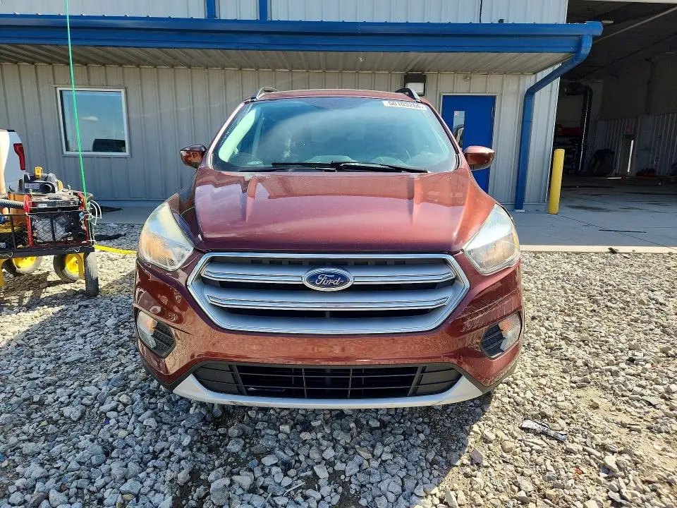 2018 FORD ESCAPE SE  