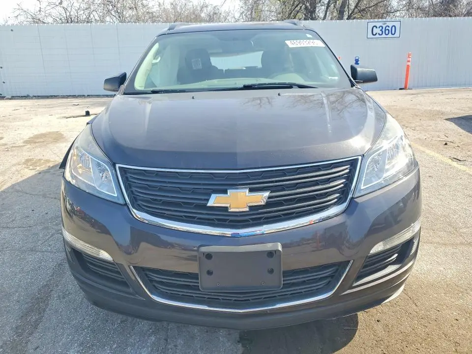 2017 CHEVROLET TRAVERSE LS  