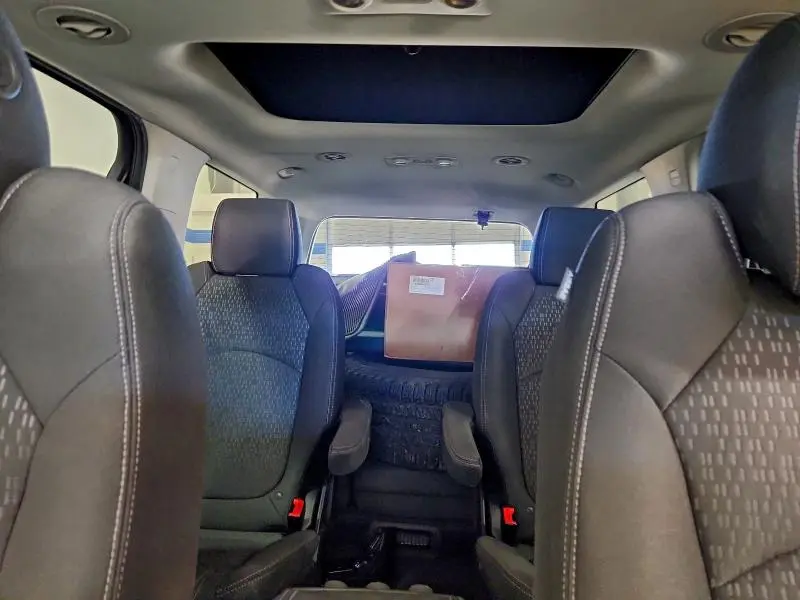 2016 GMC ACADIA SLE  