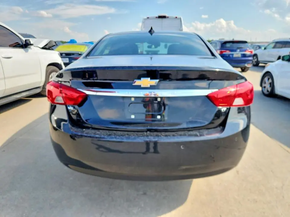 2017 CHEVROLET IMPALA LT  