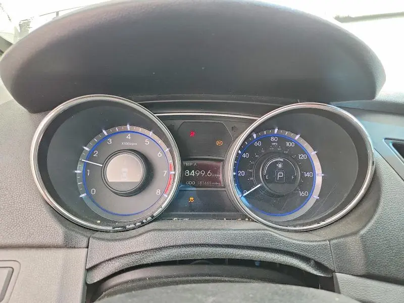 2013 HYUNDAI SONATA GLS  
