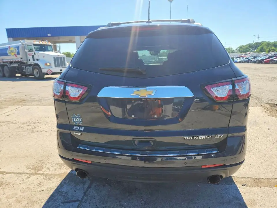 2016 CHEVROLET TRAVERSE LTZ  