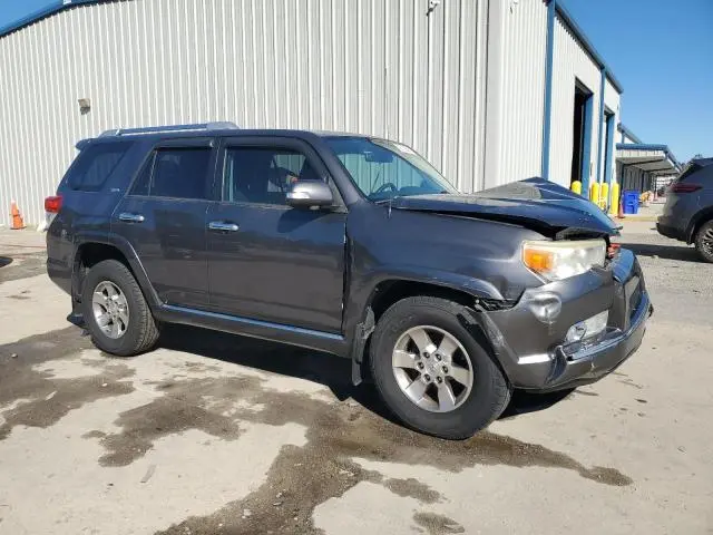 2011 TOYOTA 4RUNNER SR5  
