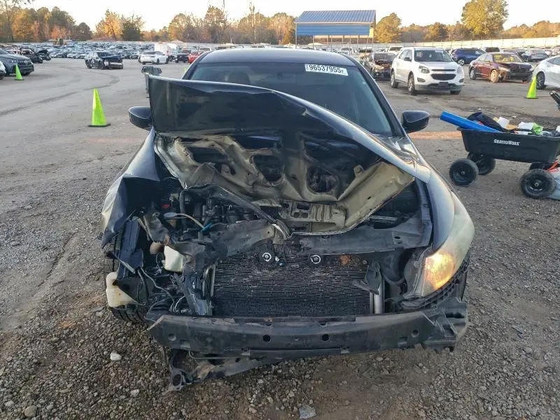 2011 HONDA ACCORD SE  