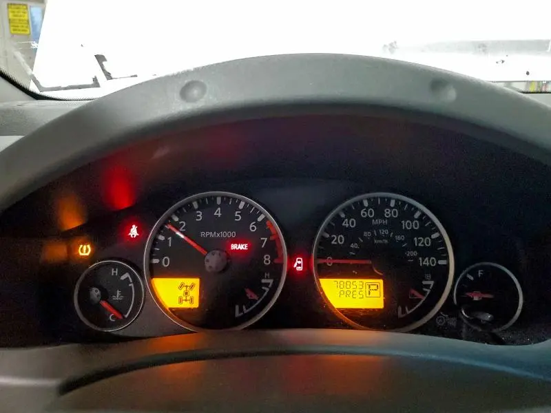 2012 NISSAN FRONTIER S  