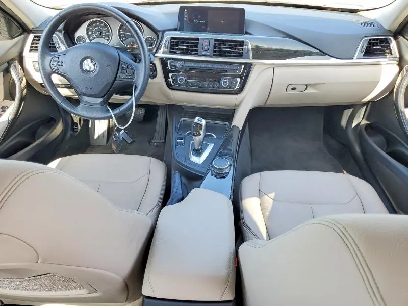 2018 BMW 320 I  
