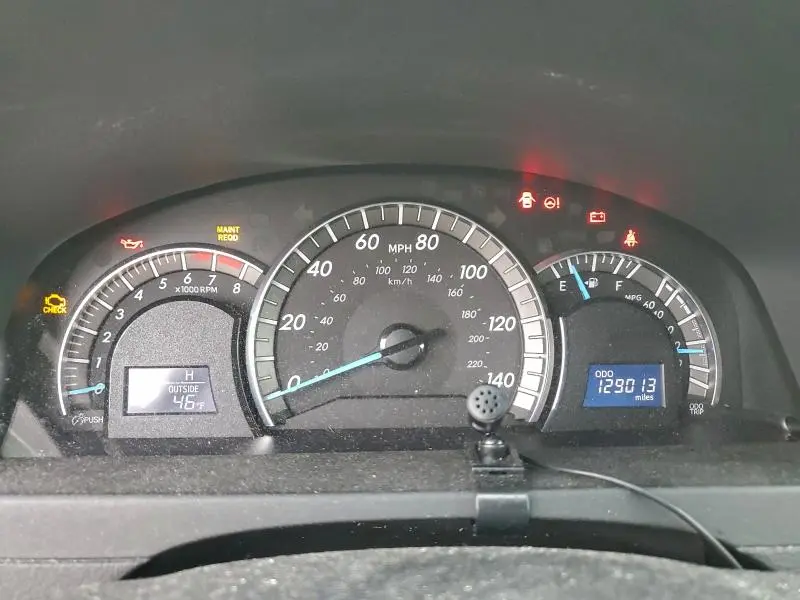 2012 TOYOTA CAMRY BASE  