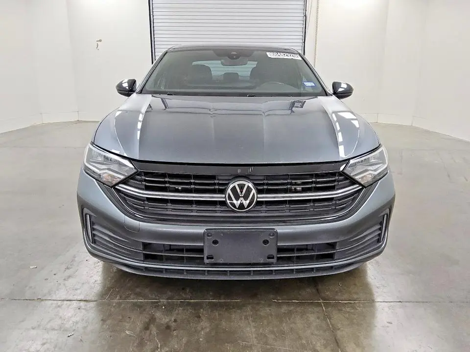 2024 VOLKSWAGEN JETTA SPORT  