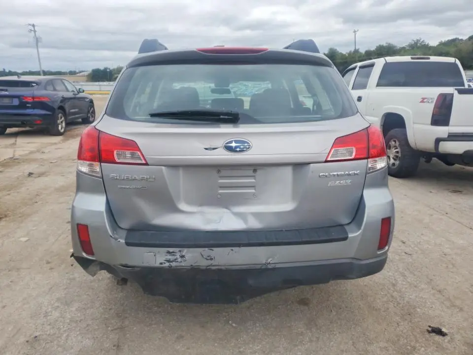 2011 SUBARU OUTBACK 2.5I  