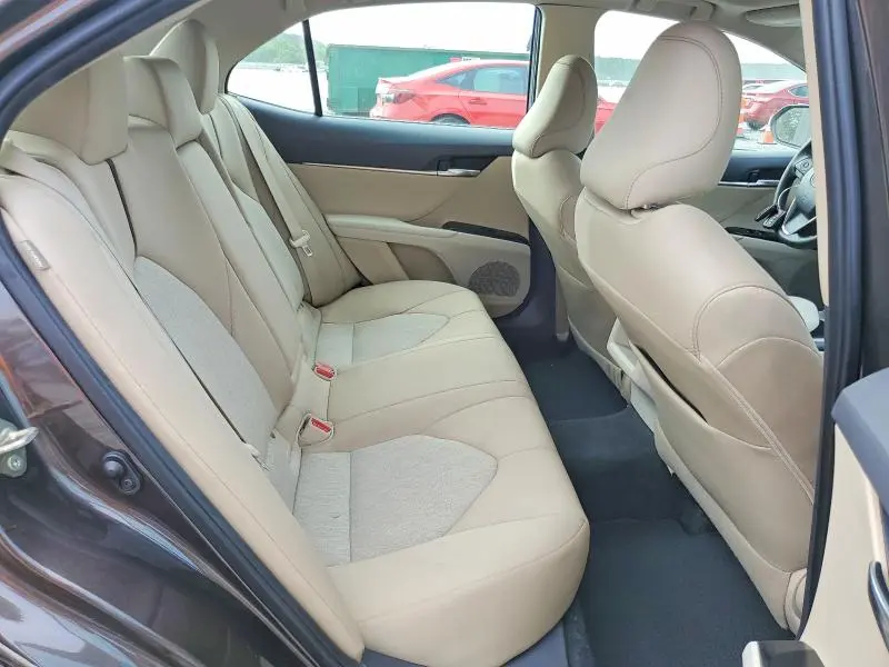 2019 TOYOTA CAMRY LE  