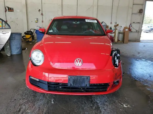 2012 VOLKSWAGEN BEETLE   
