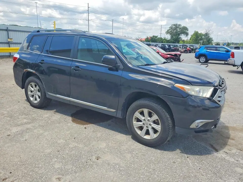 2013 TOYOTA HIGHLANDER PLUS  