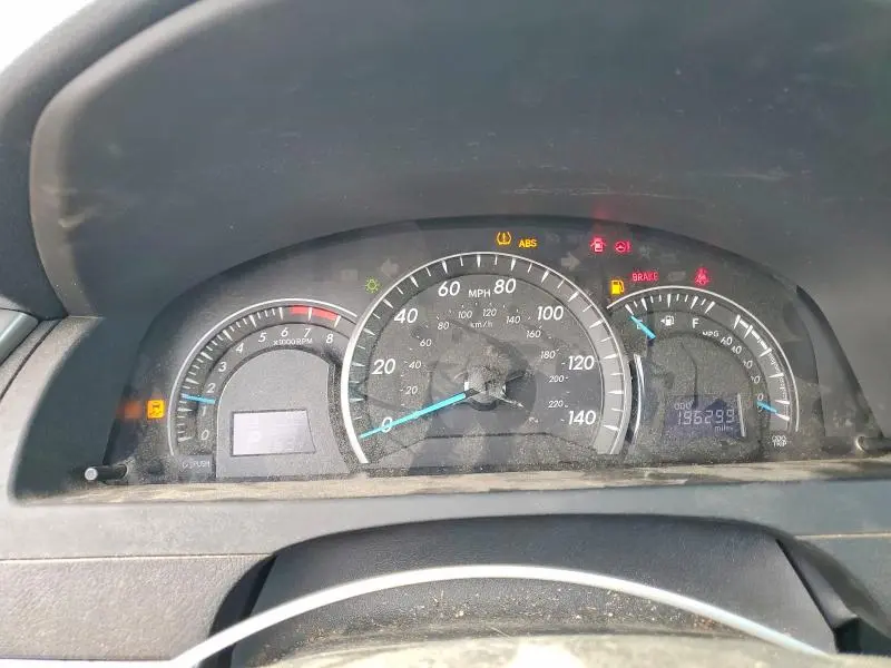 2012 TOYOTA CAMRY LE  