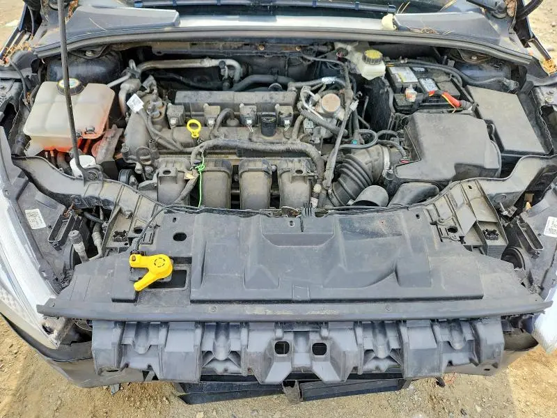 2017 FORD FOCUS SE  