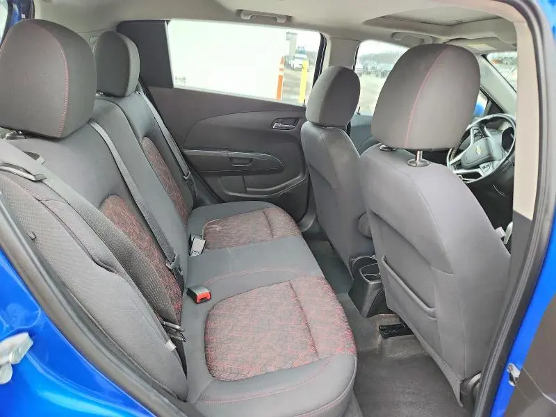 2017 CHEVROLET SONIC LT  