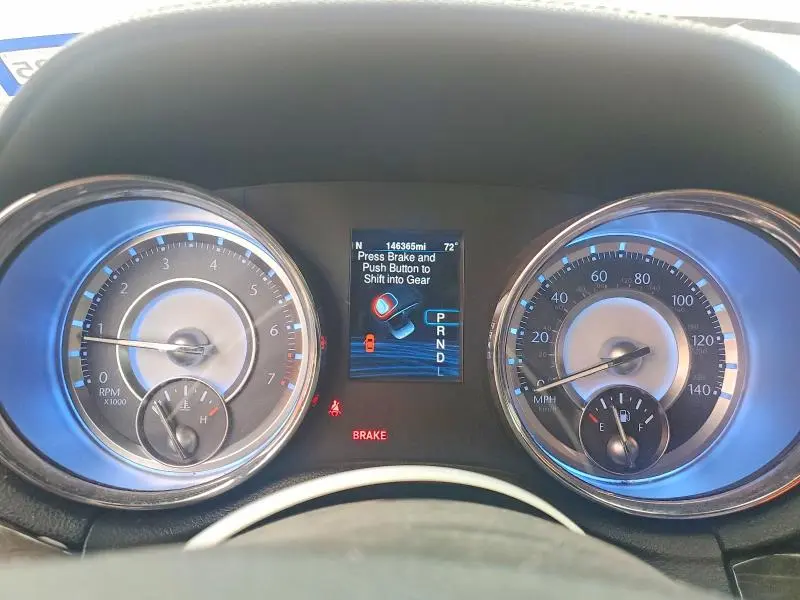 2013 CHRYSLER 300C   
