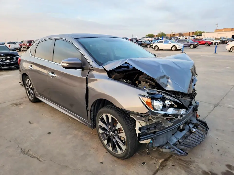 2019 NISSAN SENTRA SR  