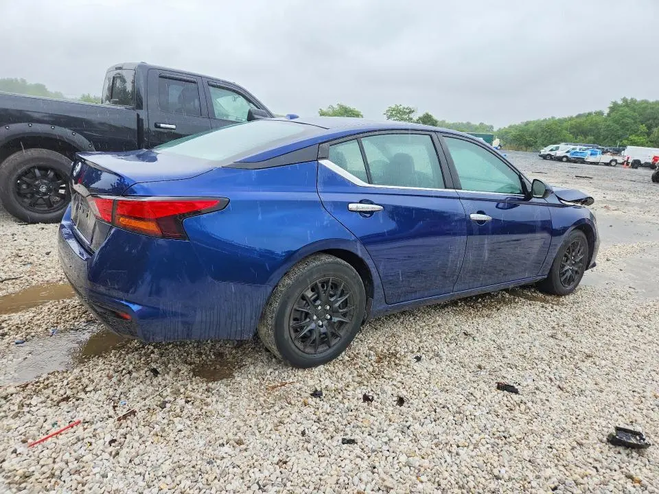 2020 NISSAN ALTIMA S  