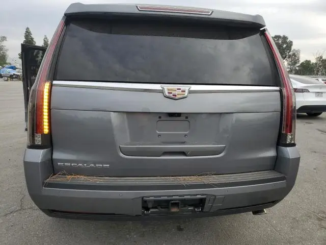 2018 CADILLAC ESCALADE PREMIUM LUXURY  