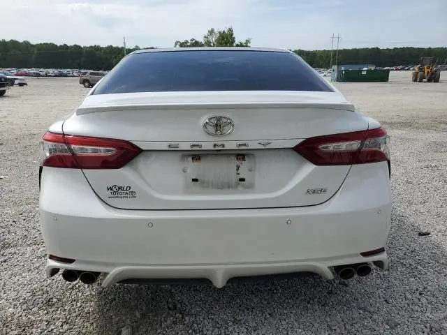 2018 TOYOTA CAMRY XSE  