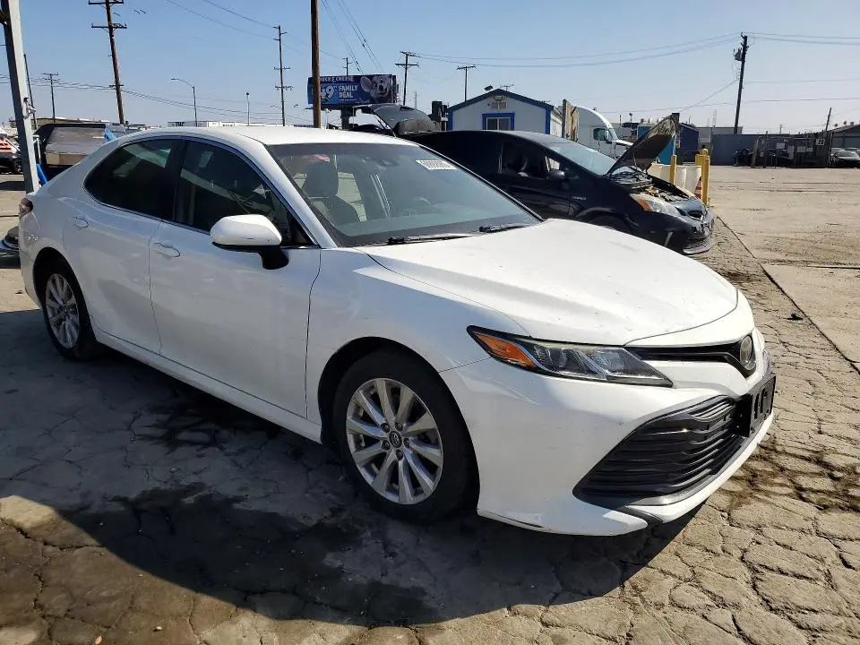 2018 TOYOTA CAMRY LE  