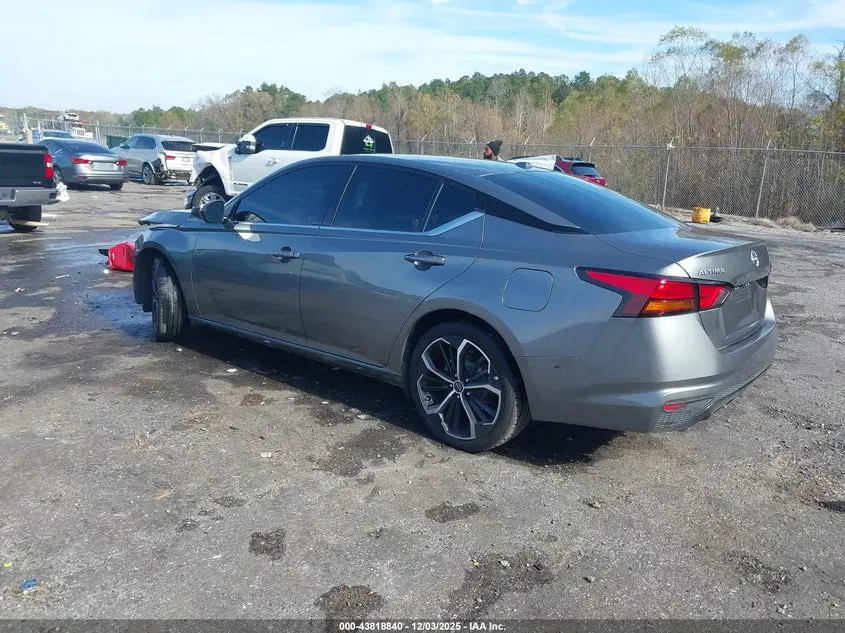 2023 NISSAN ALTIMA SR FWD