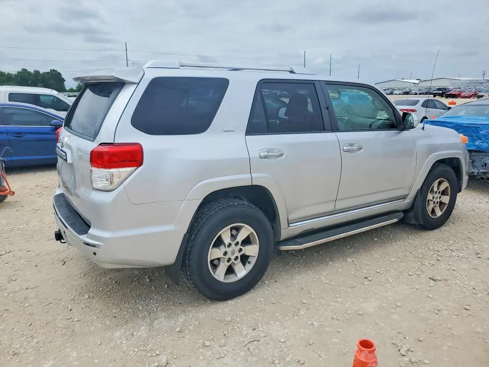 2012 TOYOTA 4RUNNER SR5  