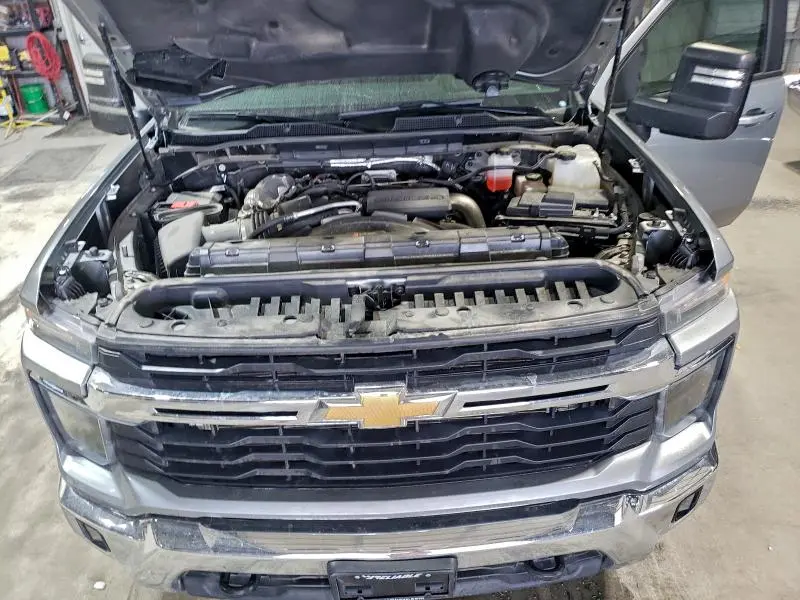 2025 CHEVROLET SILVERADO K3500 LT  