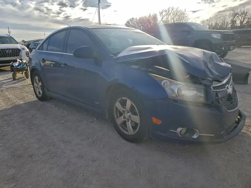 2012 CHEVROLET CRUZE LT  