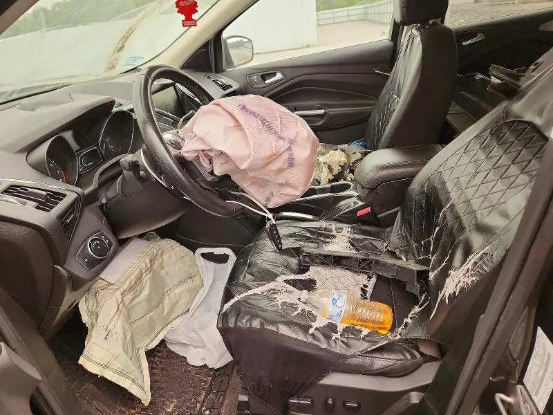 2015 FORD ESCAPE TITANIUM  
