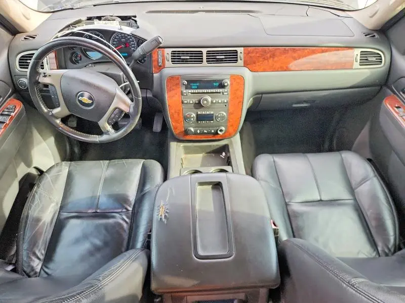 2011 CHEVROLET AVALANCHE LT  
