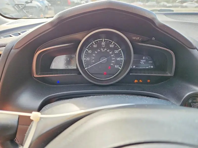 2018 MAZDA 3 TOURING  