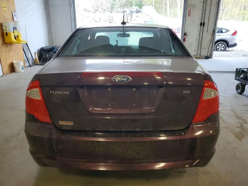 2011 FORD FUSION SE  