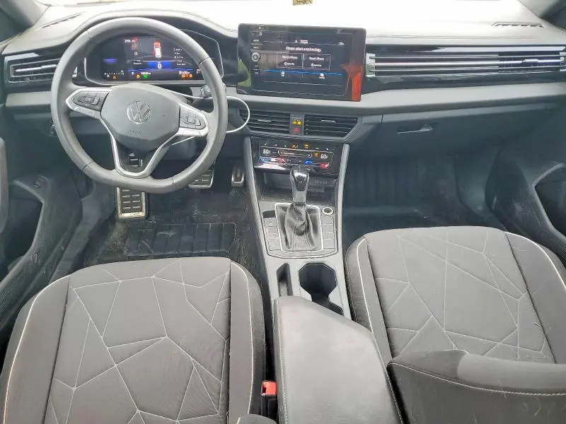 2025 VOLKSWAGEN JETTA SPORT  