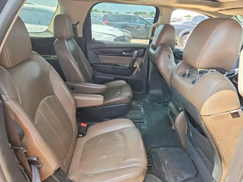 2016 GMC ACADIA SLT-2  