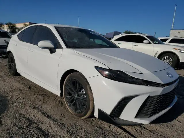 2025 TOYOTA CAMRY XSE  