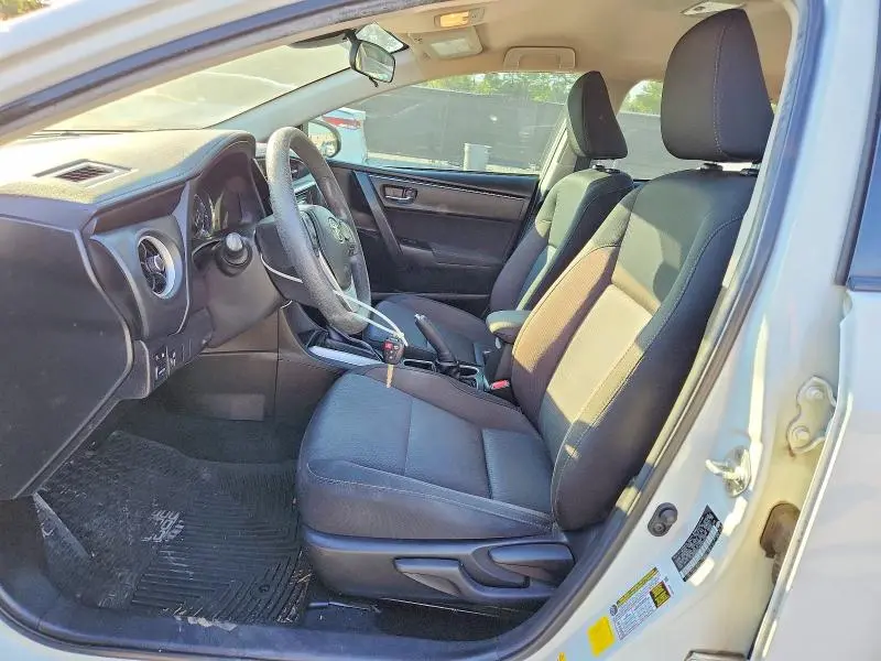 2019 TOYOTA COROLLA LE  