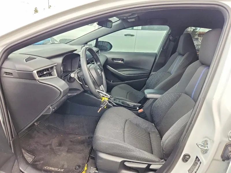 2022 TOYOTA COROLLA SE  