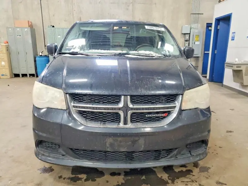 2013 DODGE GRAND CARAVAN SXT  