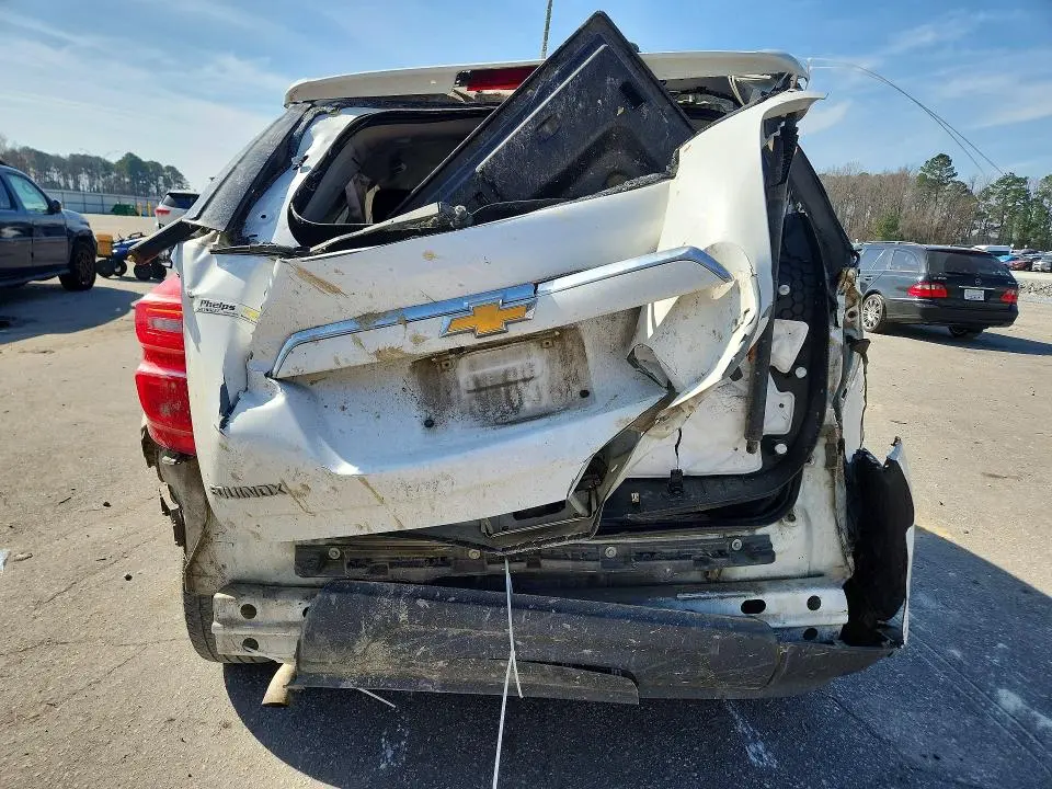 2017 CHEVROLET EQUINOX LT  
