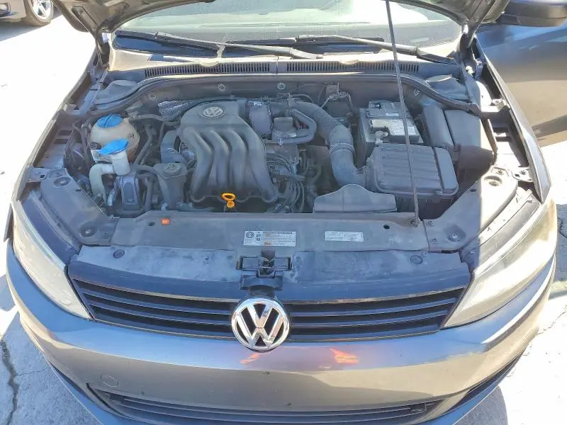 2012 VOLKSWAGEN JETTA BASE  
