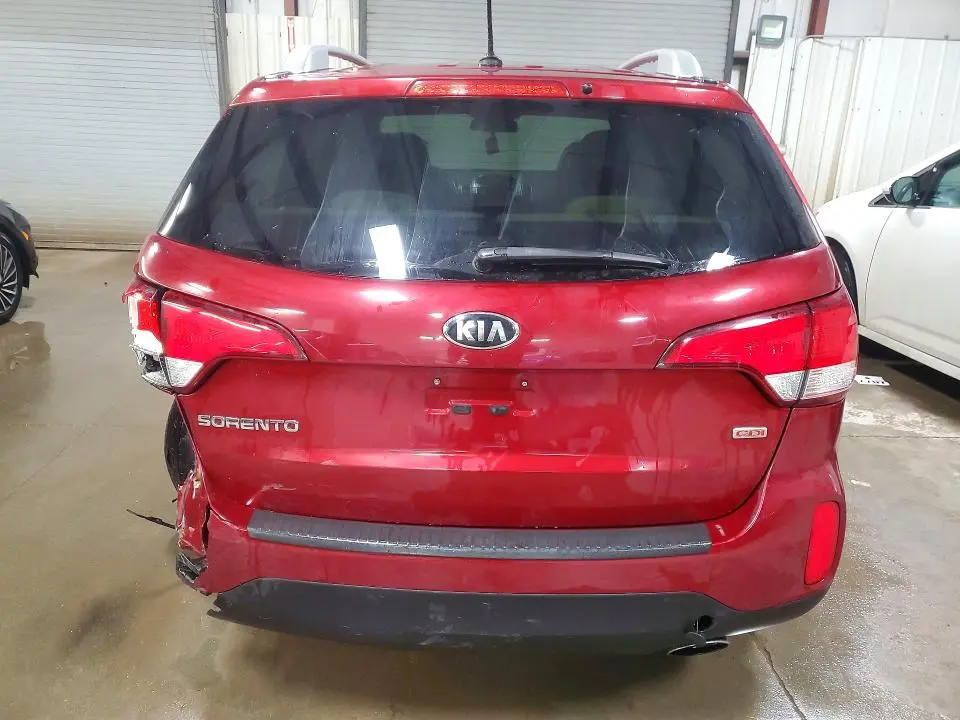 2015 KIA SORENTO LX  