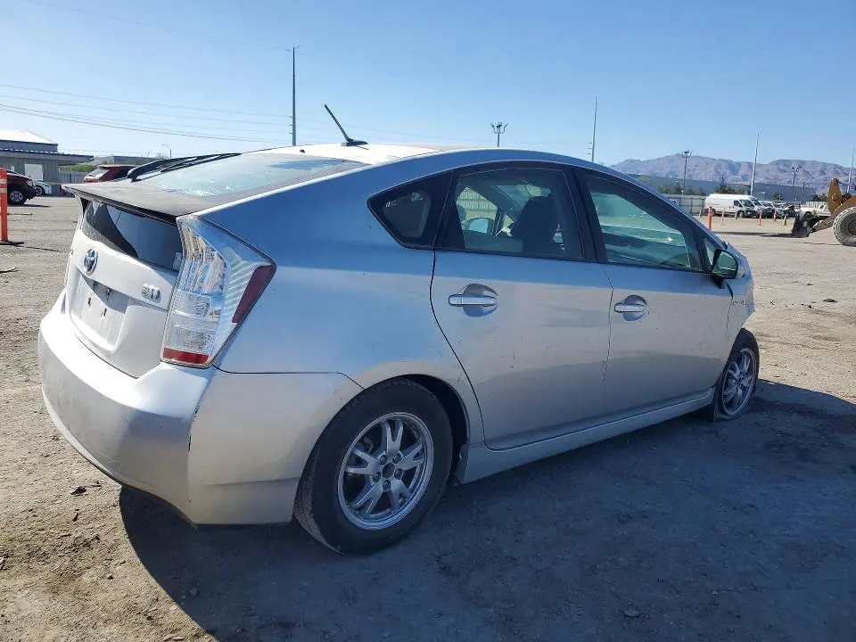 2010 TOYOTA PRIUS IV  